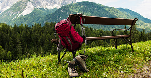 hiking with a prosthesis